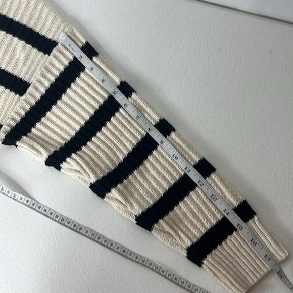 Banana Republic Factory Sz L Crew Neck Cotton Striped Sweater Cream & Black FA23 - Picture 6 of 7